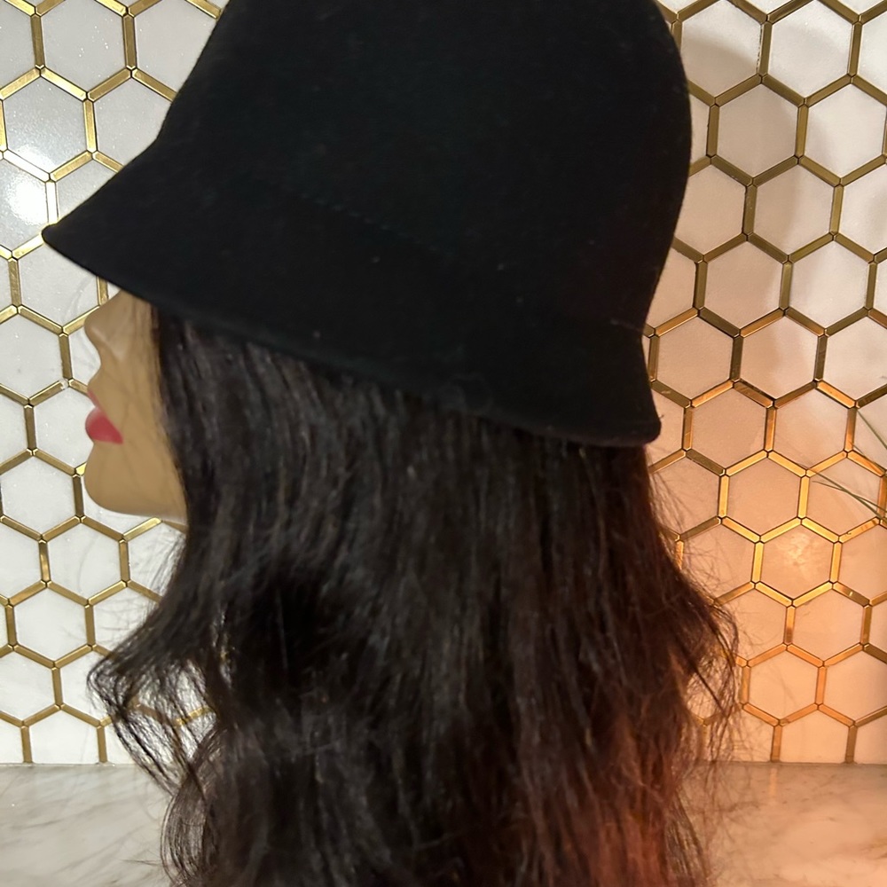 Classy Wool Hat - Picture 4 of 5
